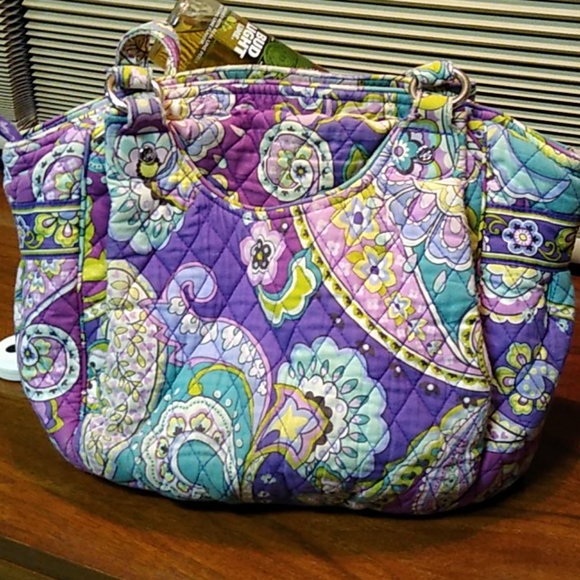 Vera Bradley Handbags - FINAL PRICE Vera Bradley RETIRED HEATHER GLENNA Bag